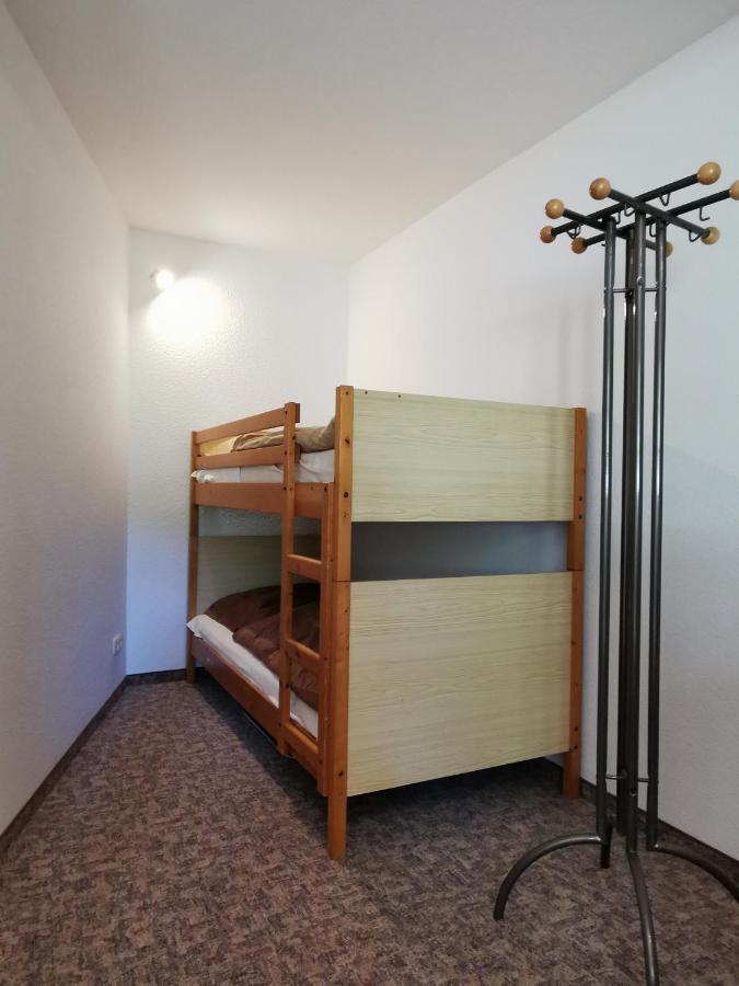 Ferienwohnung "Am Saalehaken" Gossitz エクステリア 写真